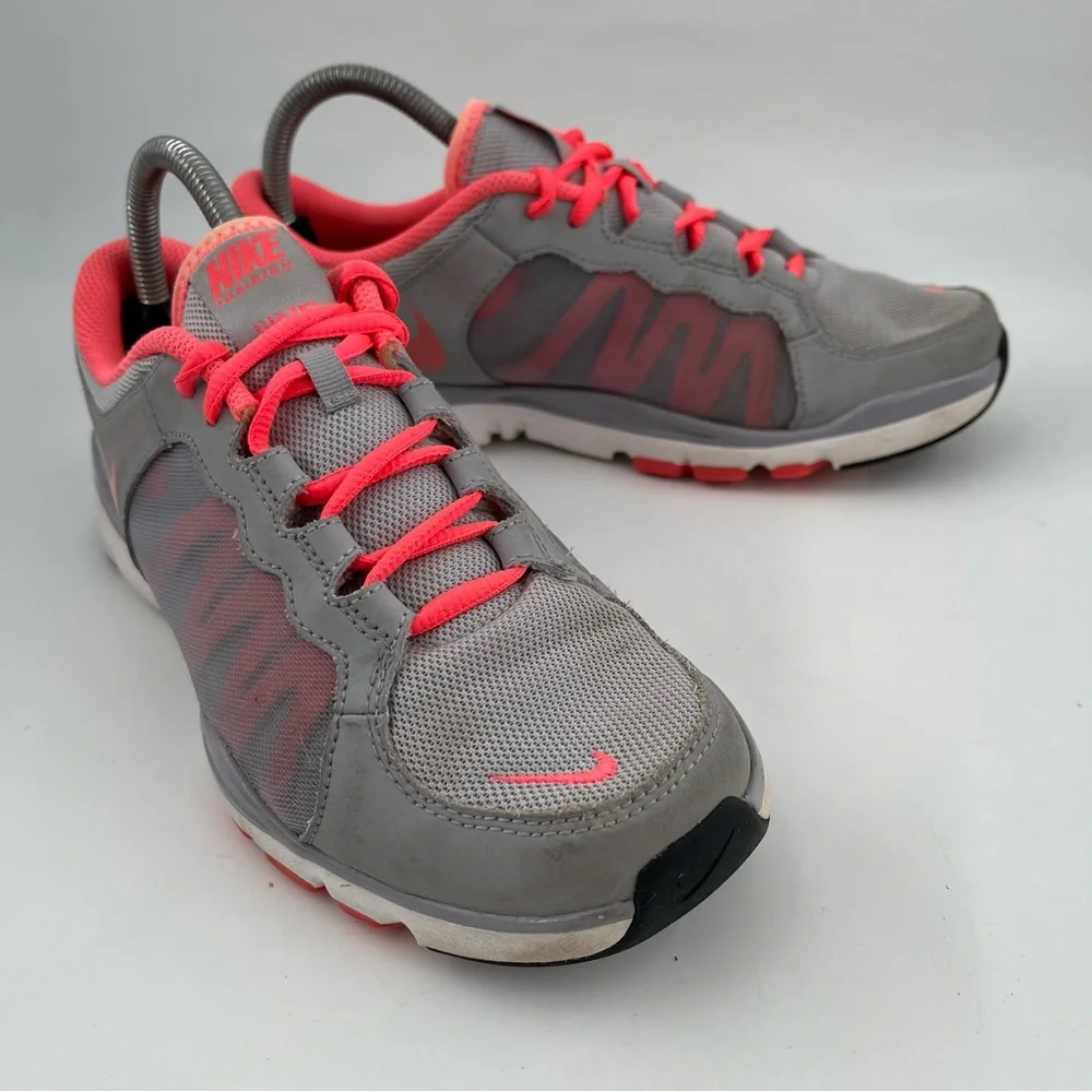 Nike Women’s Flex Trainer TR 2 - SZ 8.5 - Grey Pink Lace-Up Running Shoes